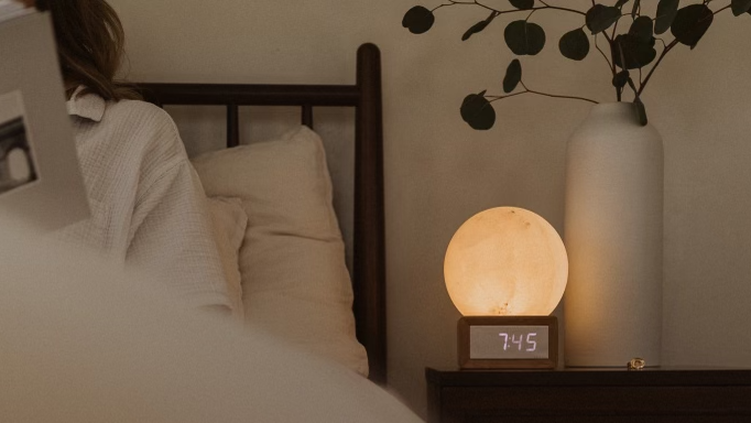 Rise Centered Alarm Clock